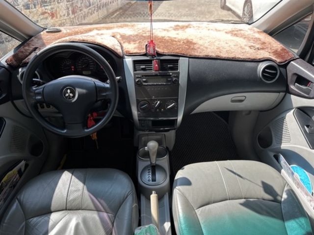MITSUBISHI三菱 COLT PLUS  第5張相片