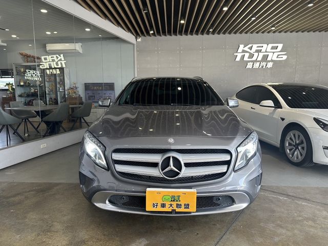 M-BENZ賓士 GLA200  第3張相片