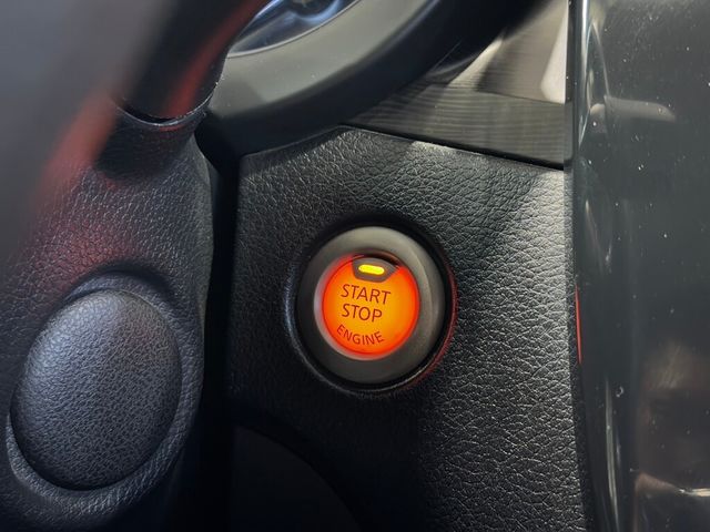 NISSAN日產 TIIDA  第7張相片