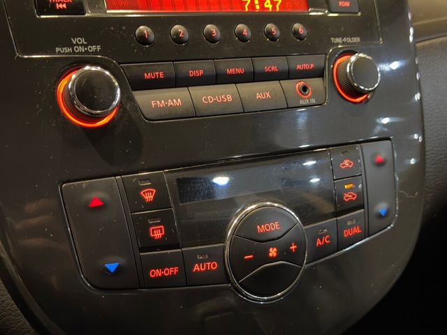 NISSAN日產 TIIDA  第9張相片