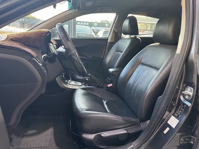 TOYOTA豐田 ALTIS  第9張相片
