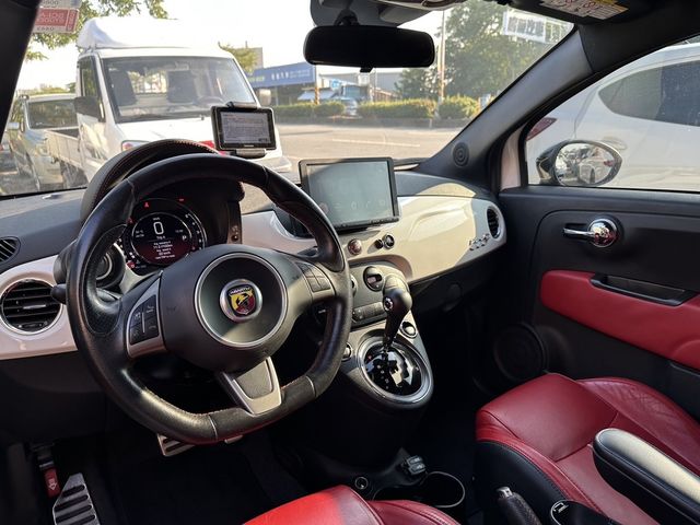 FIAT飛雅特 500C  第5張相片