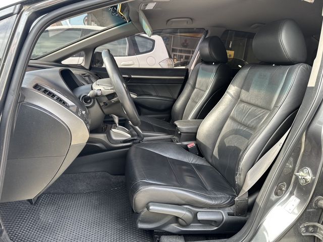 HONDA本田 CIVIC  第9張相片