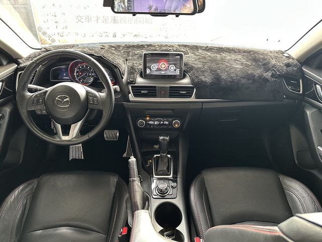 MAZDA馬自達 MAZDA 3  第5張相片