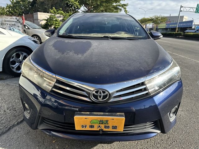 TOYOTA豐田 ALTIS  第3張相片