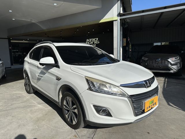 LUXGEN納智捷 U6 TURBO  第7張相片