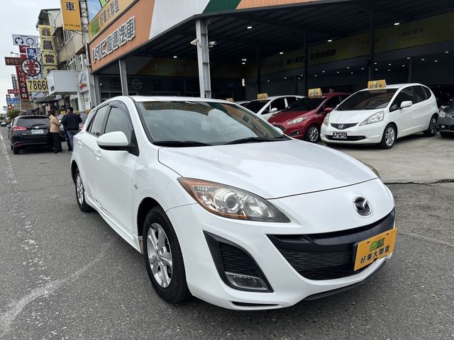 MAZDA馬自達 MAZDA 3  第7張相片