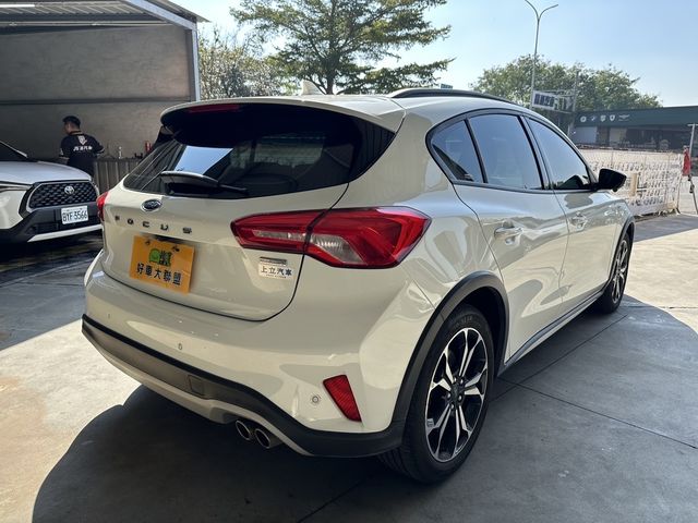 FORD福特 FOCUS ACTIVE  第2張相片