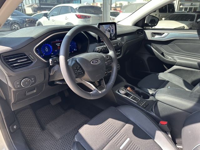 FORD福特 FOCUS ACTIVE  第8張相片