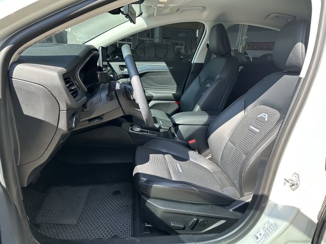 FORD福特 FOCUS ACTIVE  第9張相片