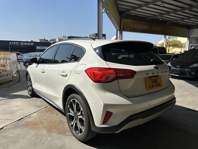 FORD福特 FOCUS ACTIVE  第11張相片