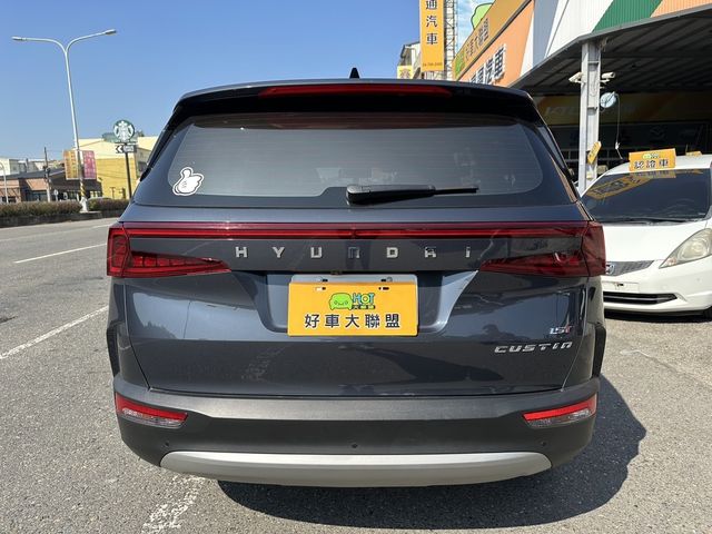 HYUNDAI現代 CUSTIN  第4張相片