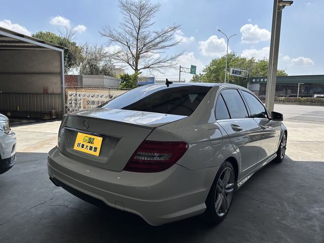 M-BENZ賓士 C250  第2張相片