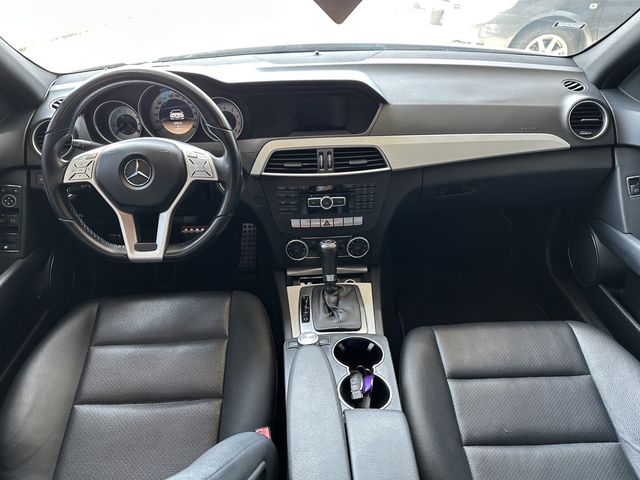 M-BENZ賓士 C250  第5張相片