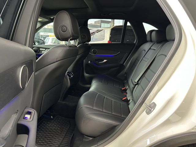 M-BENZ賓士 GLC300  第10張相片