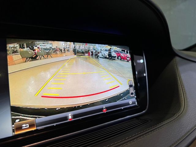 M-BENZ賓士 S400  第8張相片