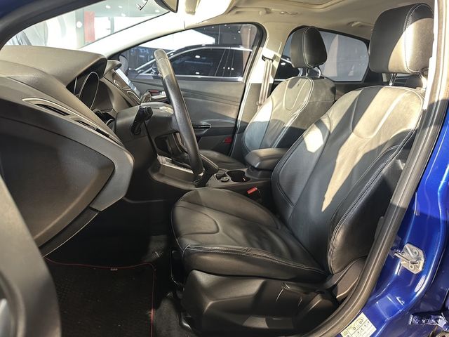 FORD福特 FOCUS  第9張相片