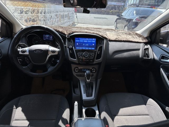 FORD福特 FOCUS  第5張相片