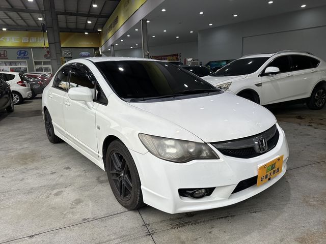 HONDA本田 CIVIC  第13張相片