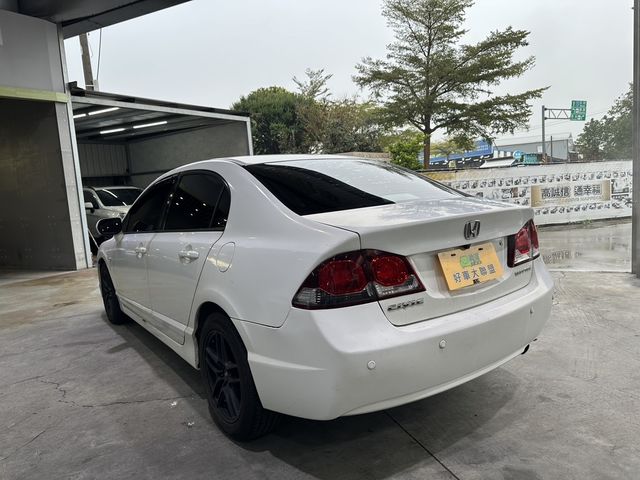 HONDA本田 CIVIC  第21張相片