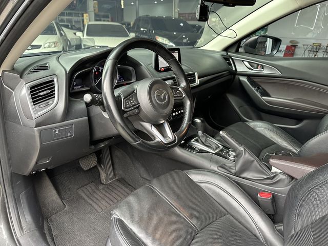 MAZDA馬自達 MAZDA 3  第15張相片