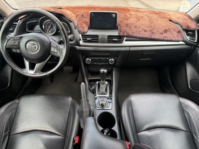 MAZDA馬自達 MAZDA 3  第9張相片