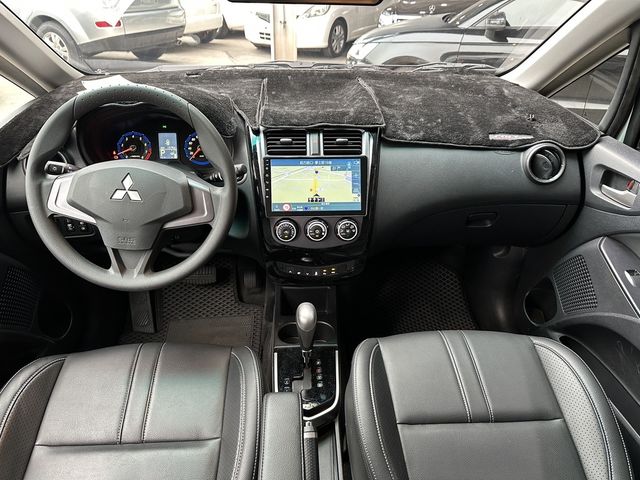 MITSUBISHI三菱 COLT PLUS  第9張相片