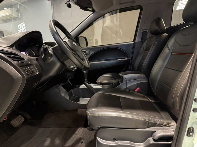 MITSUBISHI三菱 ZINGER PICKUP  第15張相片