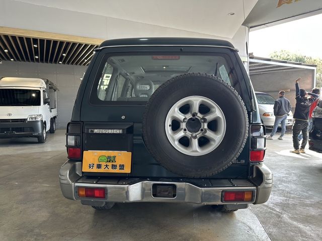 MITSUBISHI三菱 PAJERO  第7張相片