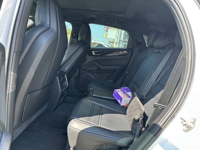 PORSCHE保時捷 CAYENNE  第19張相片