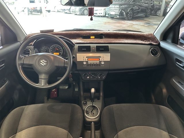SUZUKI鈴木 SWIFT  第9張相片