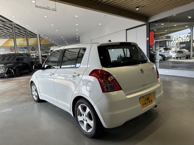 SUZUKI鈴木 SWIFT  第21張相片