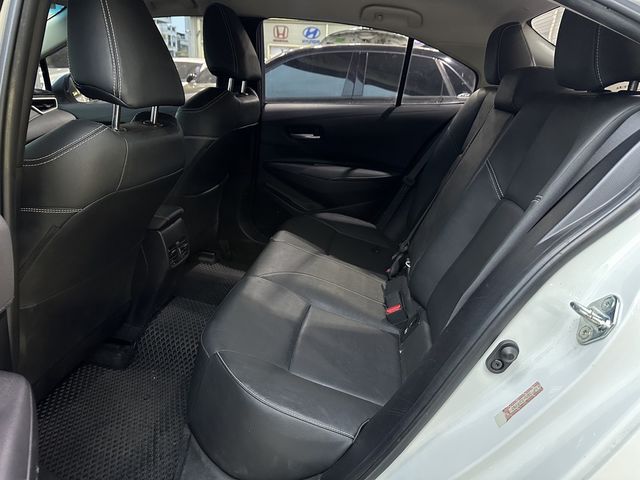 TOYOTA豐田 ALTIS  第19張相片
