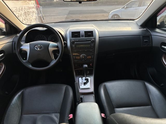 TOYOTA豐田 ALTIS  第9張相片