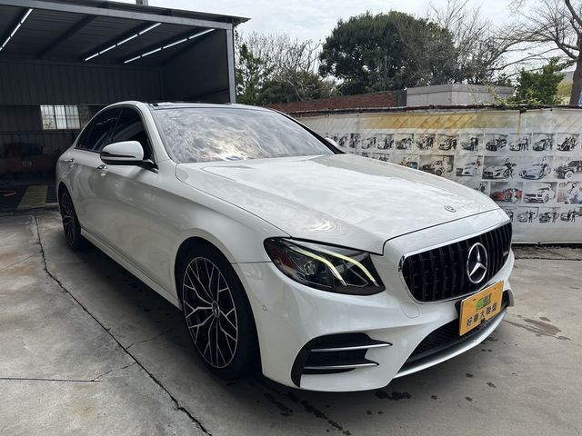 M-BENZ賓士 E300  第7張相片