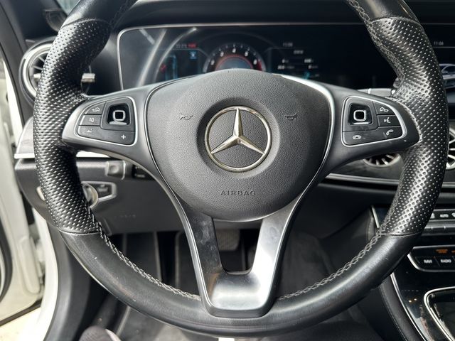 M-BENZ賓士 E300  第8張相片