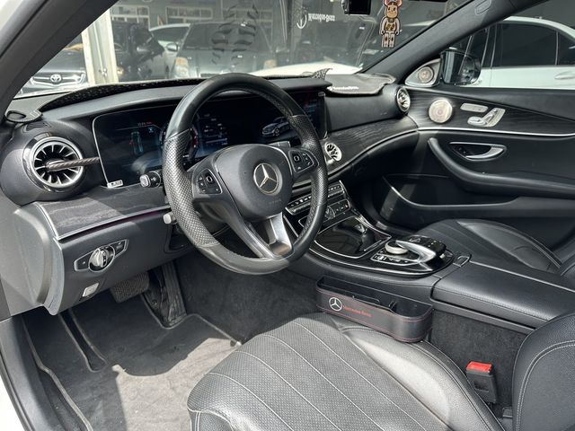 M-BENZ賓士 E300  第10張相片