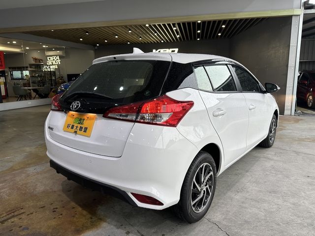TOYOTA豐田 YARIS  第2張相片
