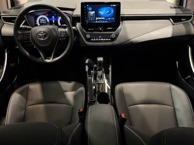 TOYOTA豐田 COROLLA ALTIS HYBRID  第5張相片