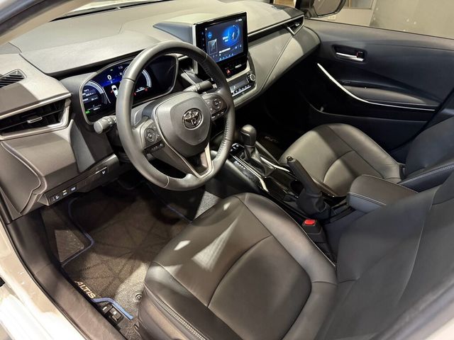 TOYOTA豐田 COROLLA ALTIS HYBRID  第12張相片
