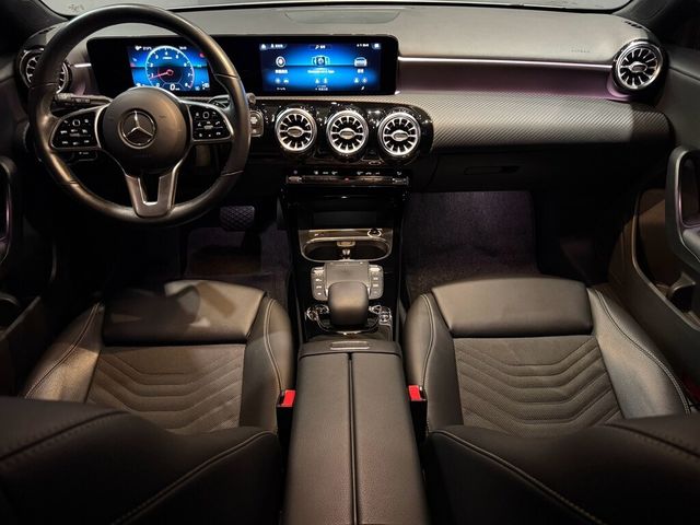M-BENZ賓士 A180  第5張相片