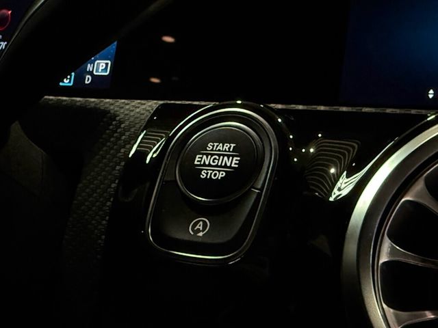 M-BENZ賓士 A180  第10張相片