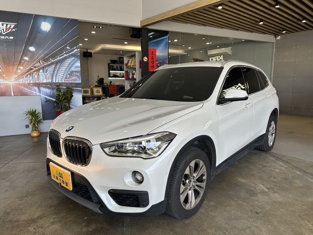 BMW寶馬 X1  第1張相片