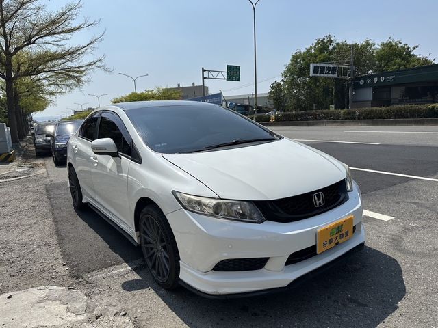 HONDA本田 CIVIC  第7張相片