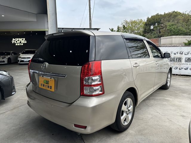 TOYOTA豐田 WISH  第2張相片