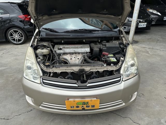 TOYOTA豐田 WISH  第6張相片