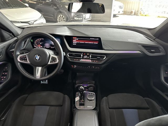 BMW寶馬 118I  第5張相片