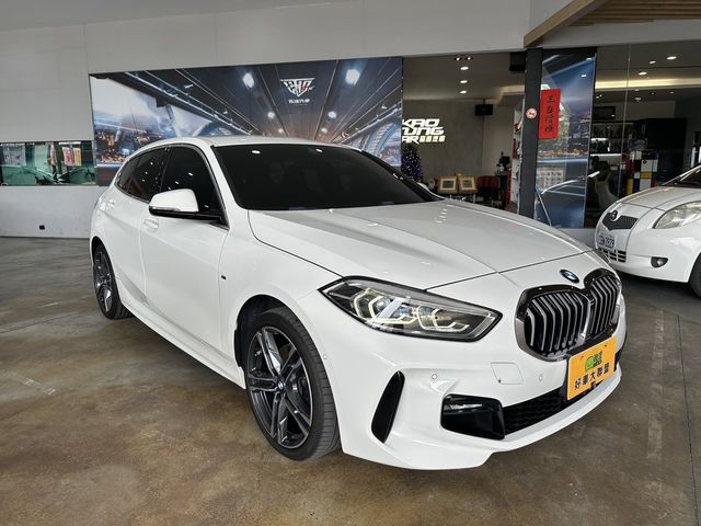 BMW寶馬 118I  第7張相片
