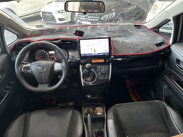 TOYOTA豐田 WISH  第5張相片