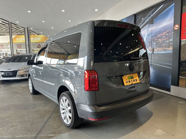VOLKSWAGEN福斯 CADDY  第11張相片